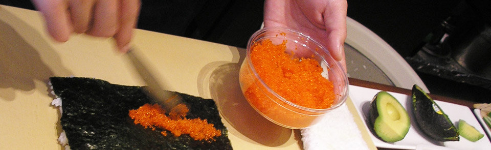 chef-making-sushi